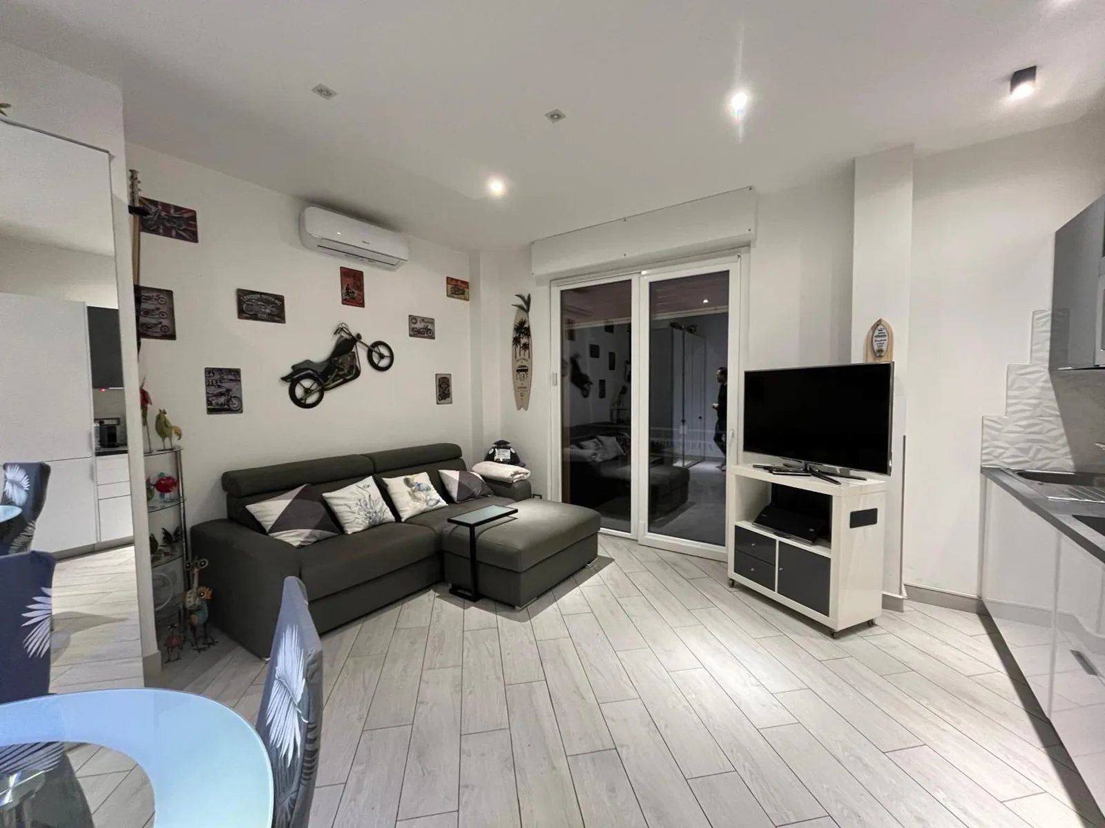 Casa di Amos — 10